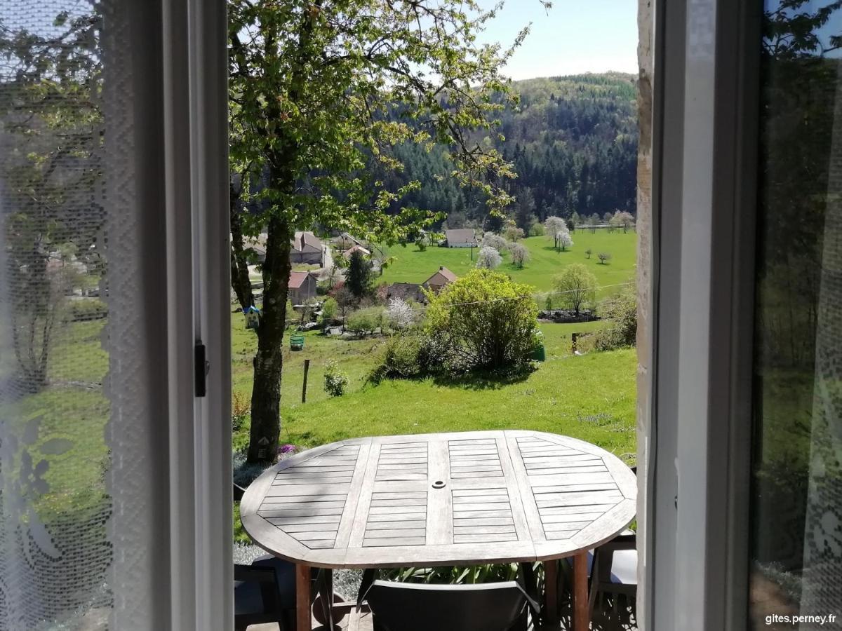 Gite Rural Les Maires D'Avaux Saint-Bresson Esterno foto